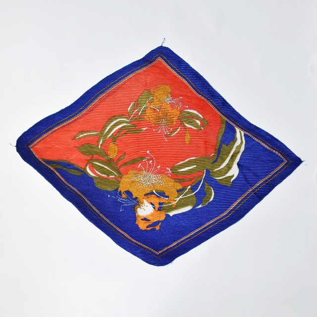 USED SCARF