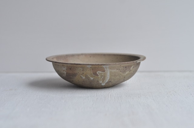 関口憲孝　多角皿小　グレーベージュ