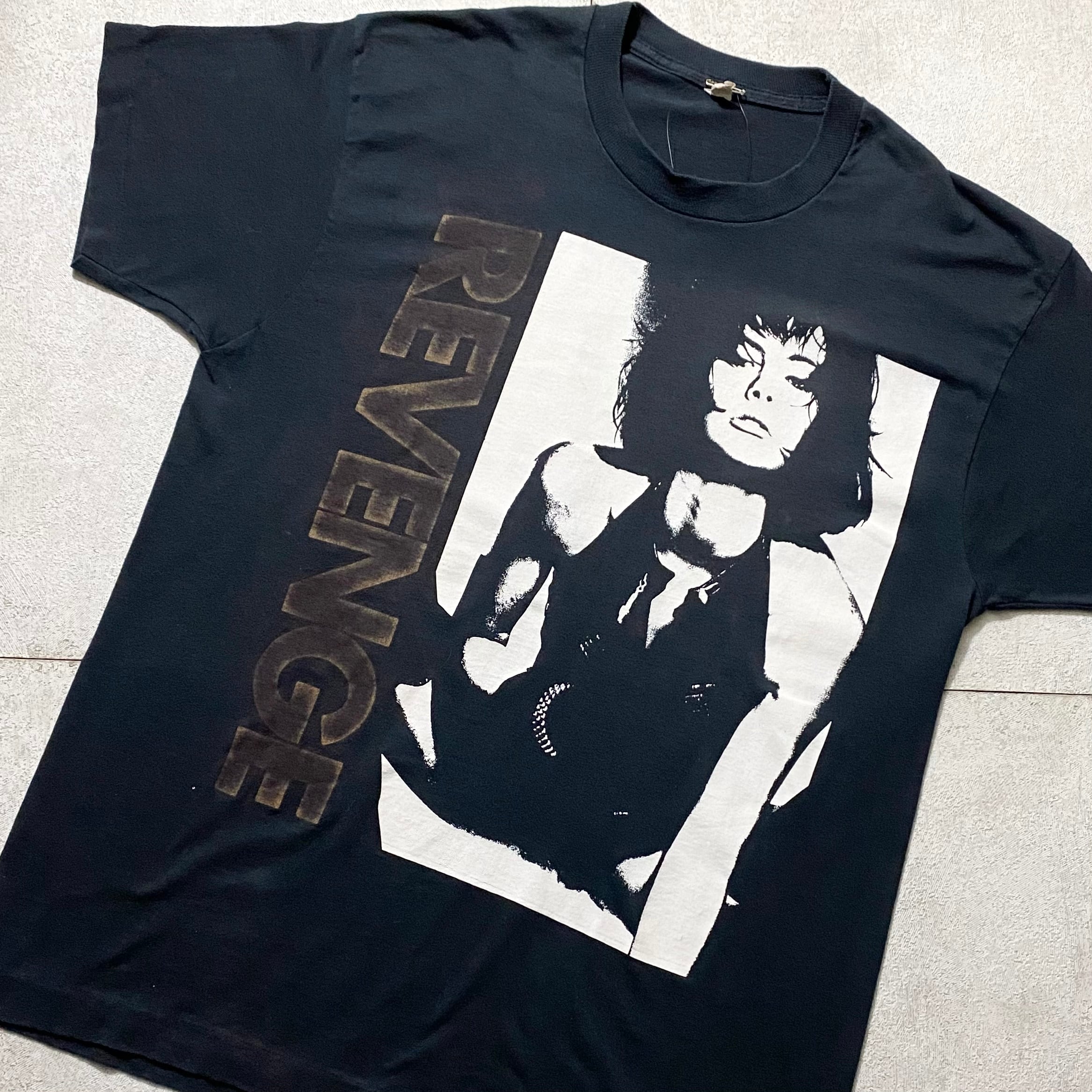 vintage 1990's REVENGE music tee “one true passion” | NOIR ONLINE