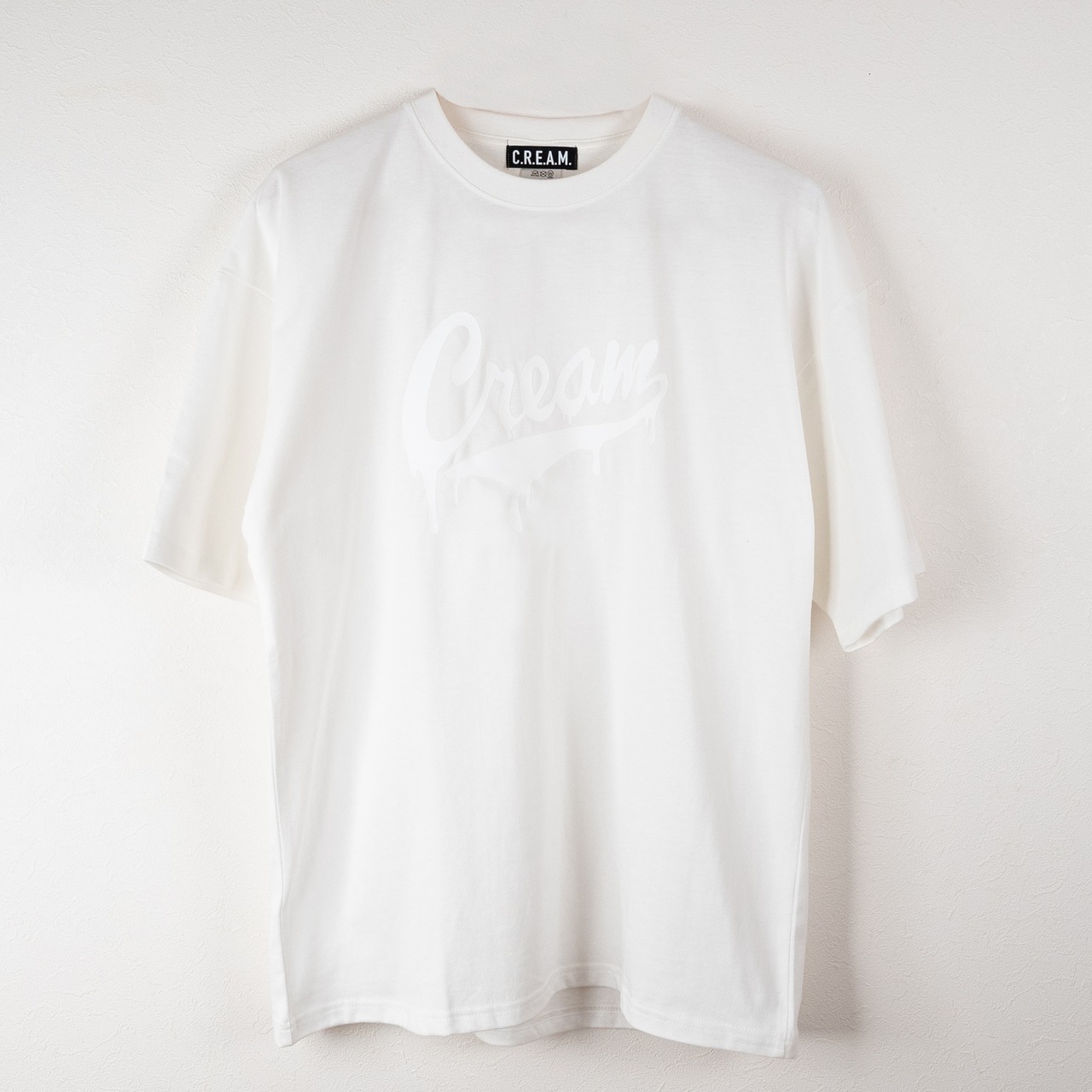 Drip logo T shirts -White- white