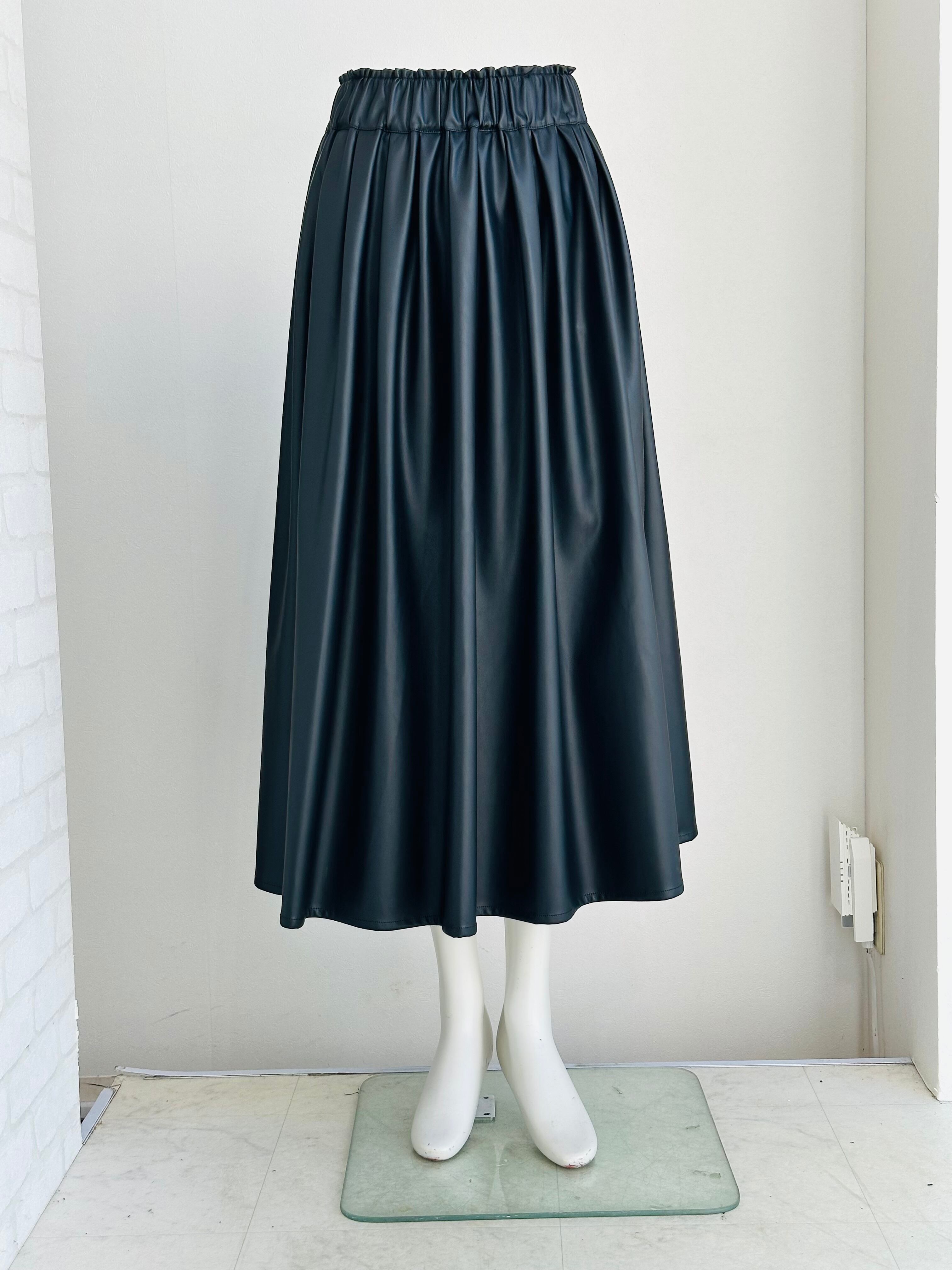 フェイクレザーフレアスカート 80256313 Dignite collier