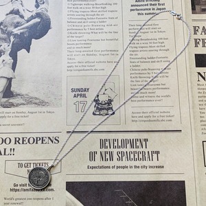 シックスペンスコイン回転式ネックレス