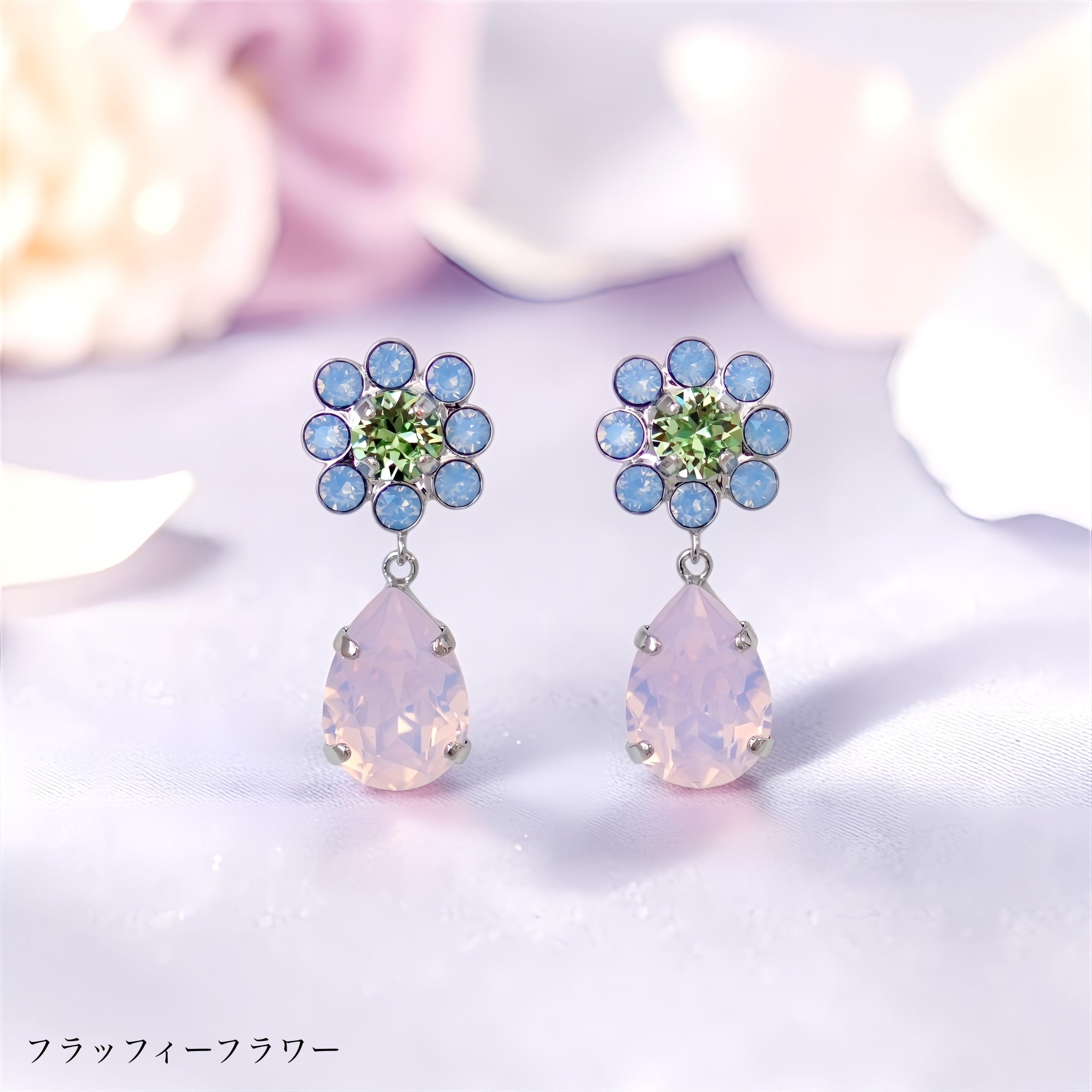 トロピカルフラワー ピアス | MAKI NUMOTO (マキ ヌモト