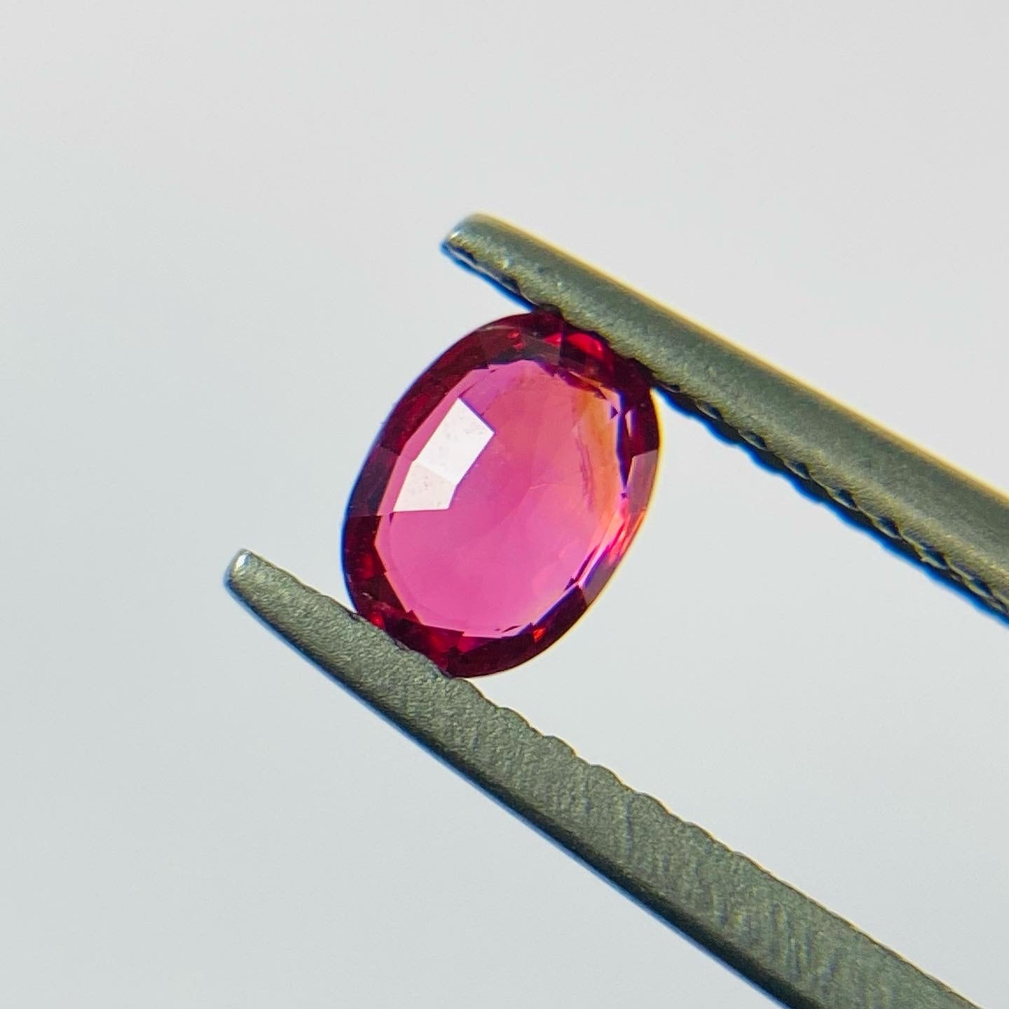 ミャンマーモゴック産 希少スピネル3 | FER