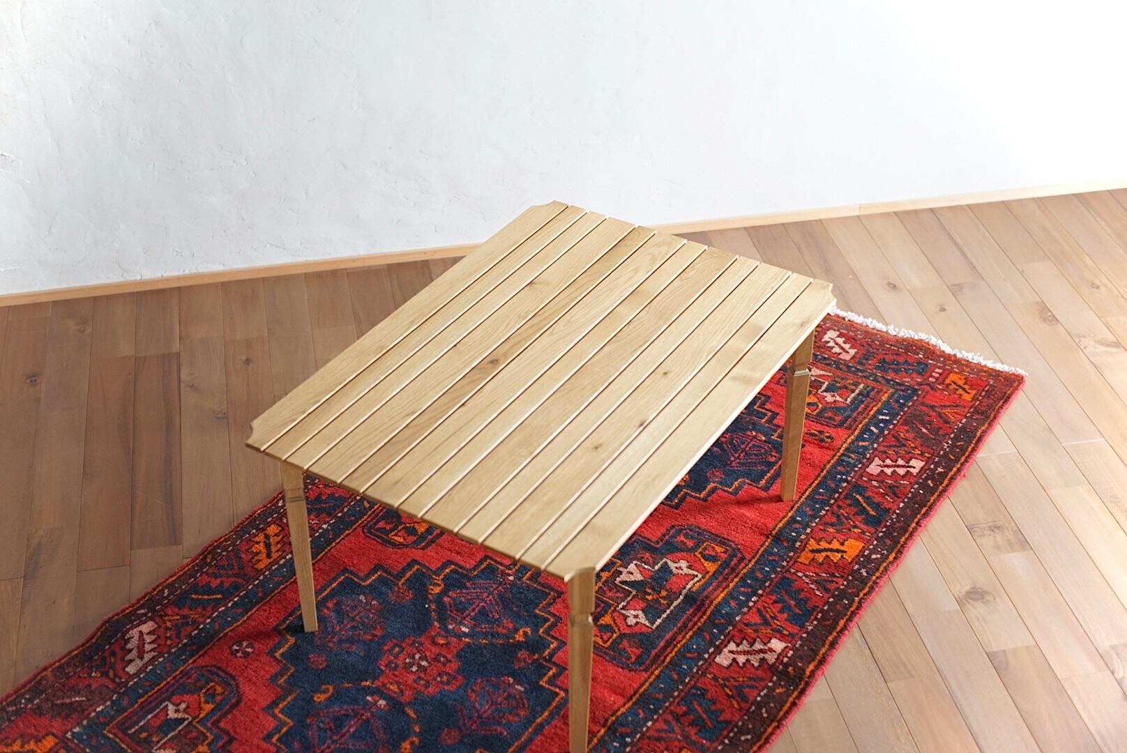 LA table | milli（ミリ）