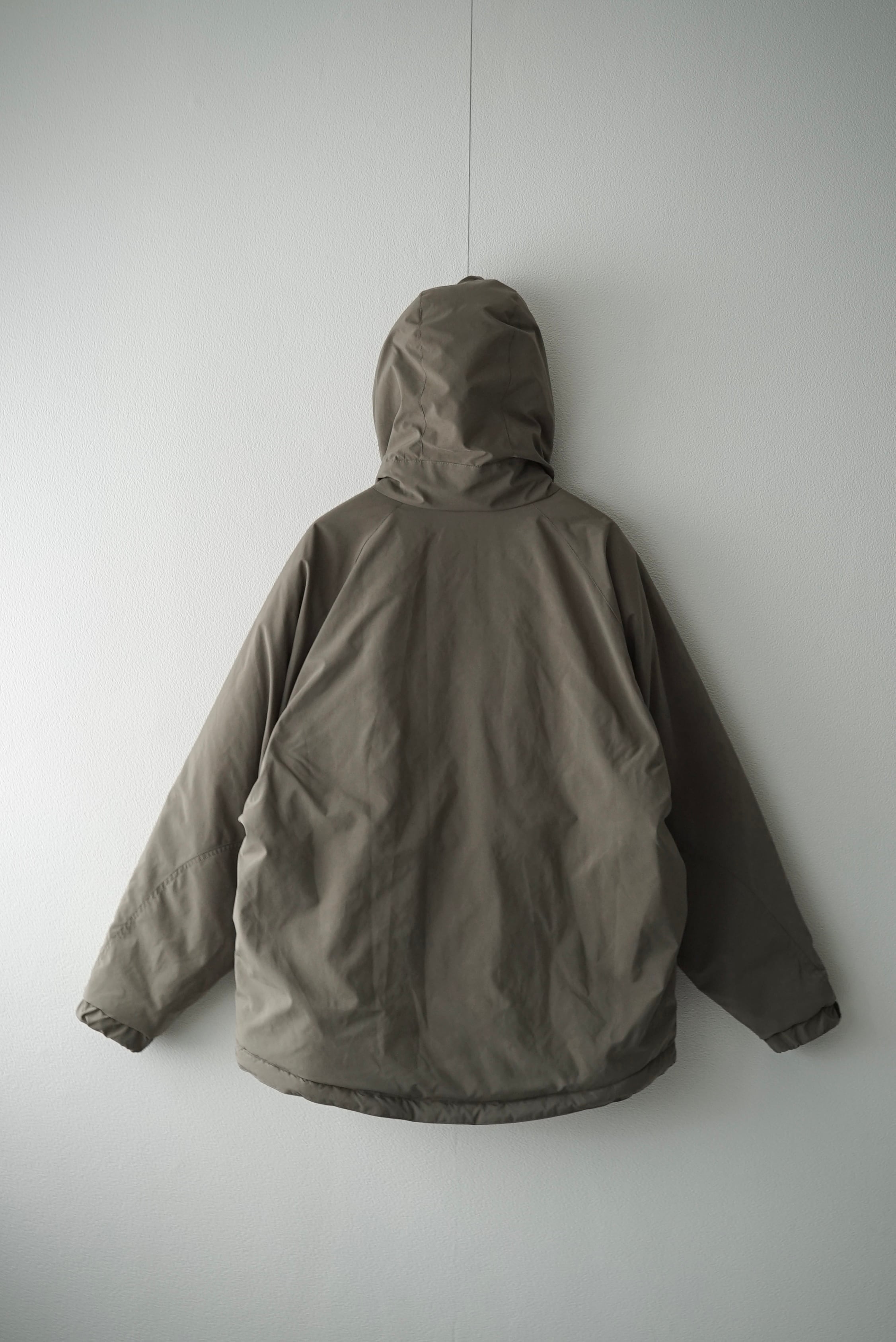 【COLINA】 Happy Suit 2024 美品 (L) COLINA】 Happy Suit 2024 美品 (L)