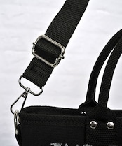 【直営限定ITEM】-TYPE A- パッチ×ペイントコンパクト3wayバッグ (IVORY) CQ-49501H