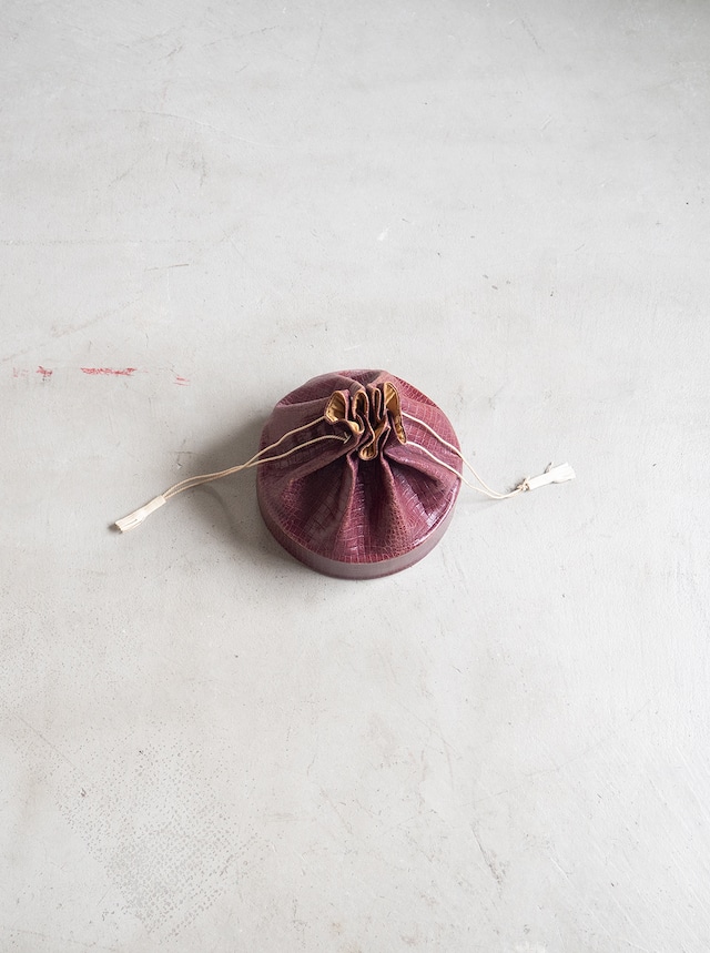 unknown 1970s Leather drawstring bag