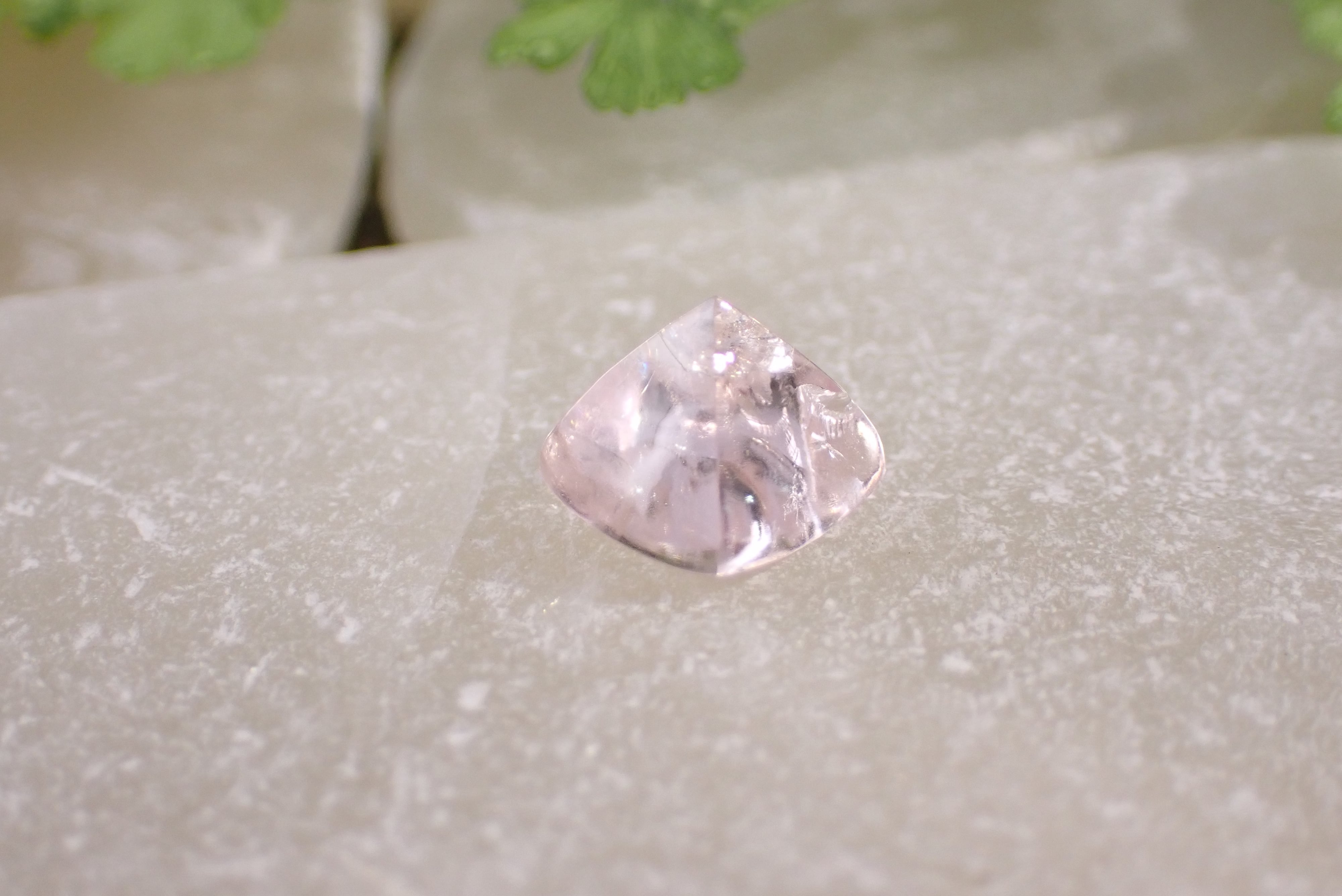 モルガナイト様確認ページ モルガナイト 1.76ct [C13‐640] | differencee(ディファレンシー)