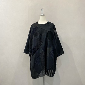 Hole-T-shirts (black)【カクレミ】