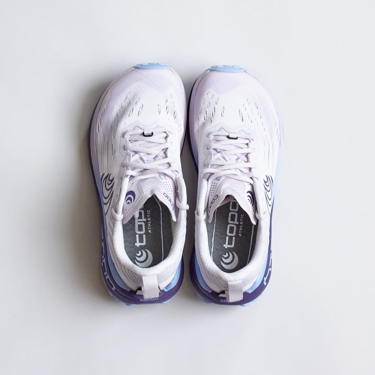 Topo Athletic（トポ アスレチック）VISTA （ビスタ）【パープル