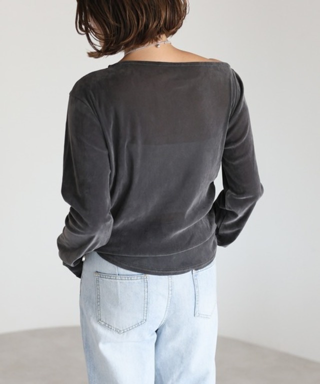 ベロアアシメシルエットトップス