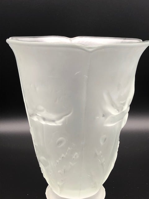 LALIQUE チューリップモチーフ 花瓶