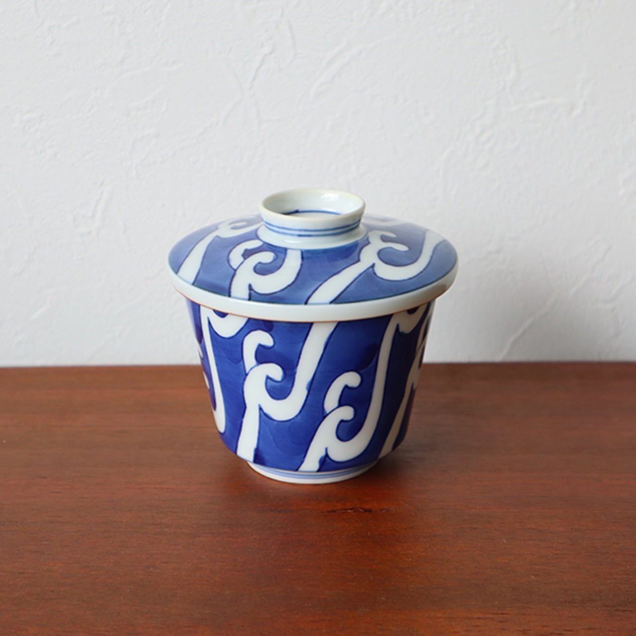 【アウトレット】【数量限定】有田焼　波絵むし碗