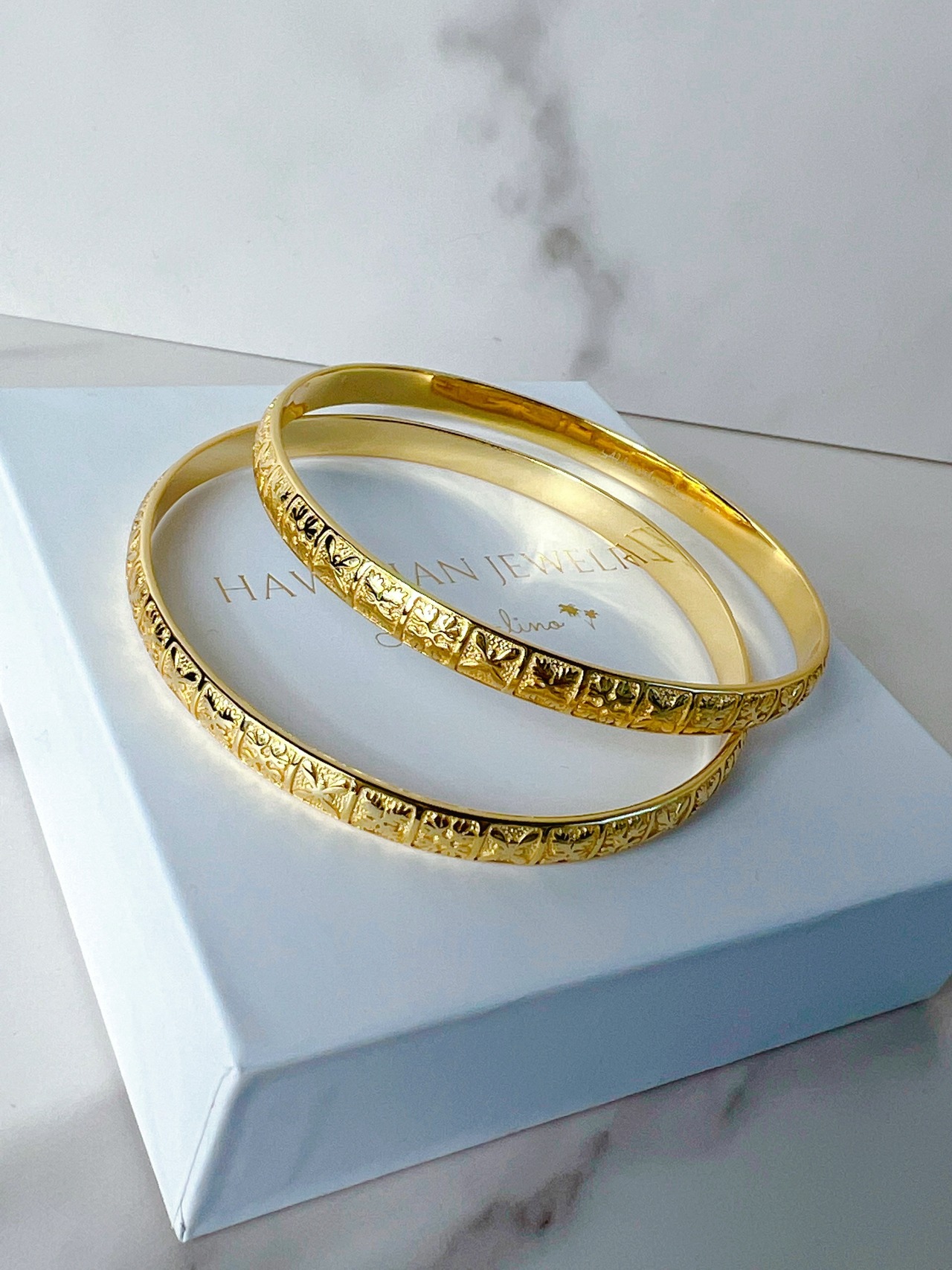 Hawaiian quilt bangle Hawaiianjewelry(ハワイアンジュエリーハワイアンキルトバングル)