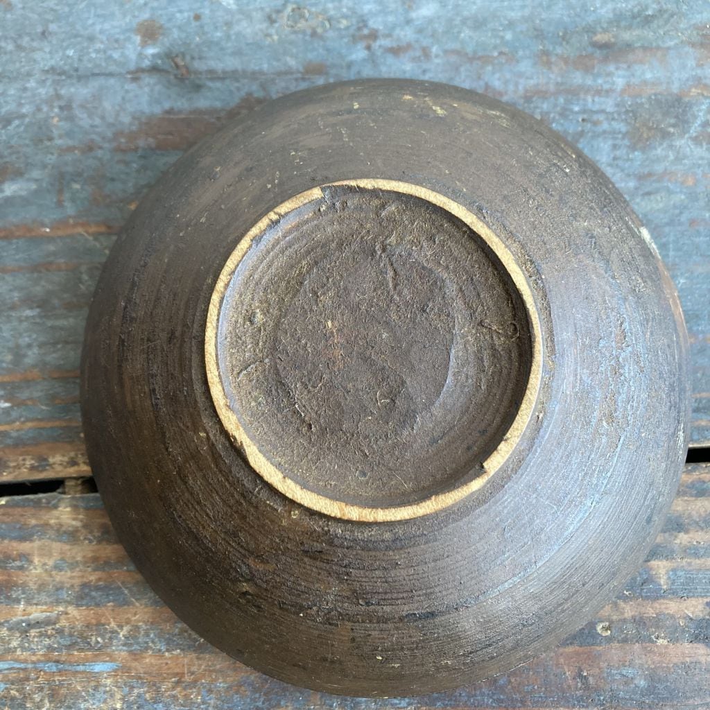18世紀スウェーデン、時を超えた温もりを纏う木製ボウル | Myshica Antik