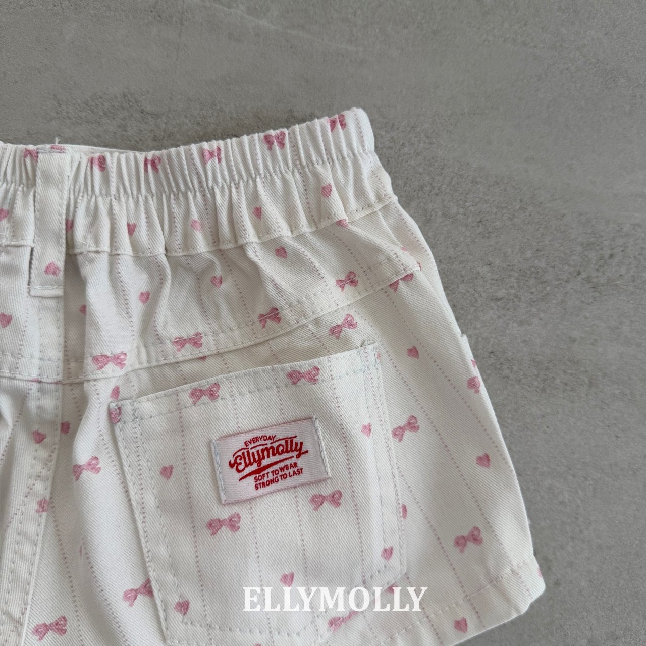 [ELLYMOLLY] Ellybone Shorts +fee2 / [엘리몰리] 엘리본쇼츠