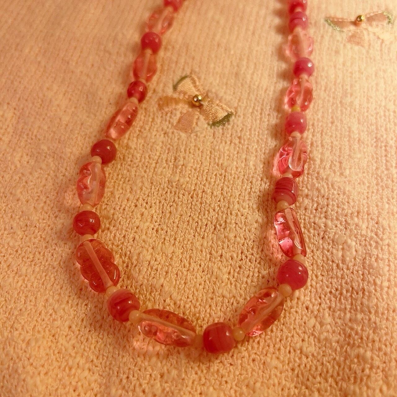 pink clear beads necklace
