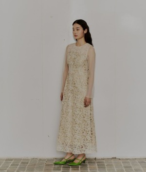 Leaf Embroidery Back Design Dress / YELLOW