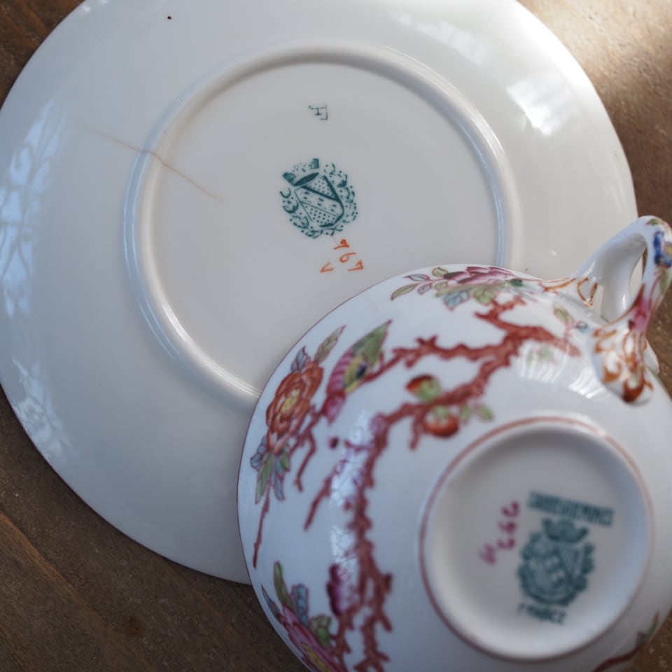 訳ありフランスアンティーク サルグミンヌ ミントン252＆767 カップ