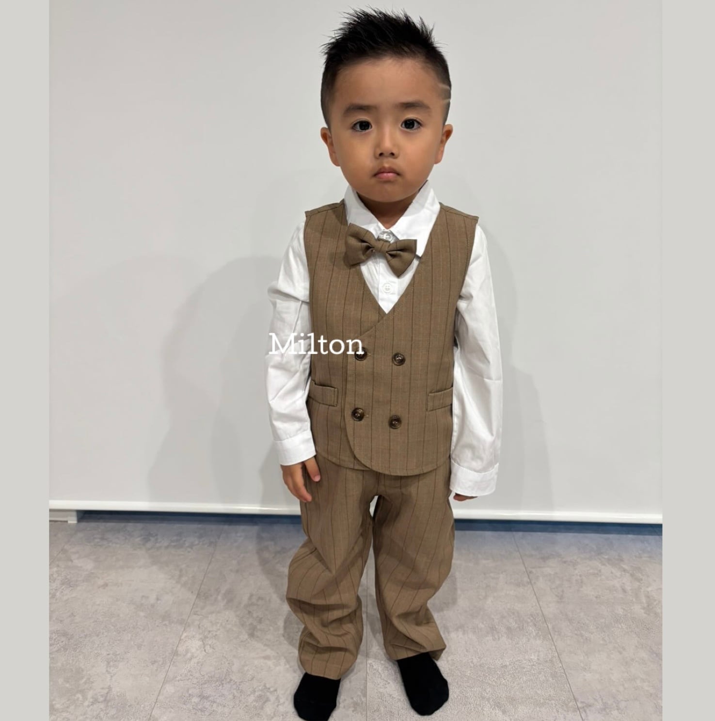 ブラウンストライプスーツ】80,90,100,110,120cm 男の子 スーツ ベビー