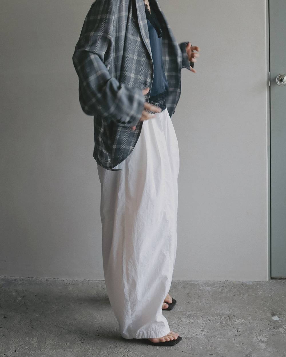 anuke】Volumetuck Cocoon Pants | LASHIC