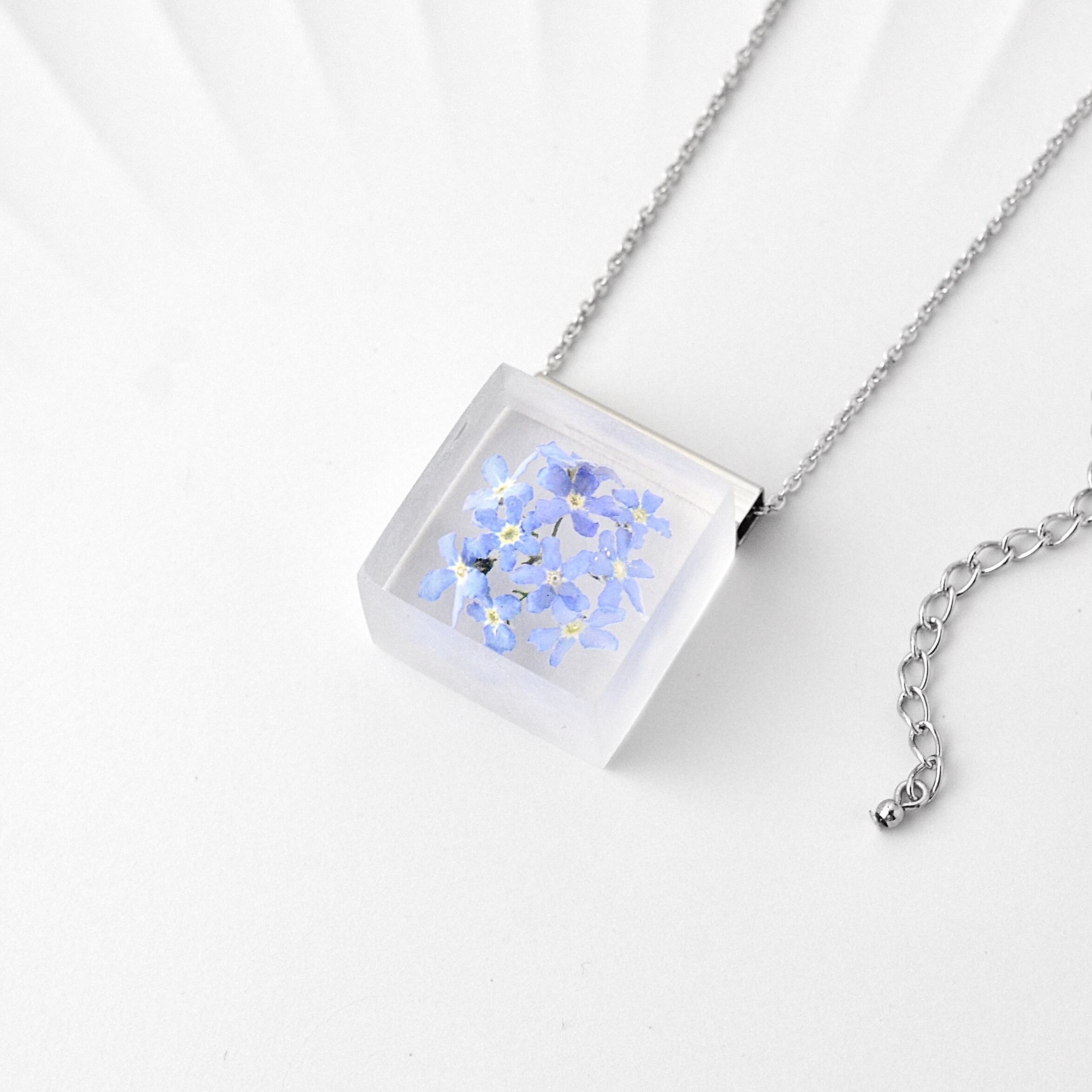 勿忘草のネックレス シルバーカラー ギフト 誕生日プレゼント ギフトラッピング 結婚式 お呼ばれ Michicusa Jewelry