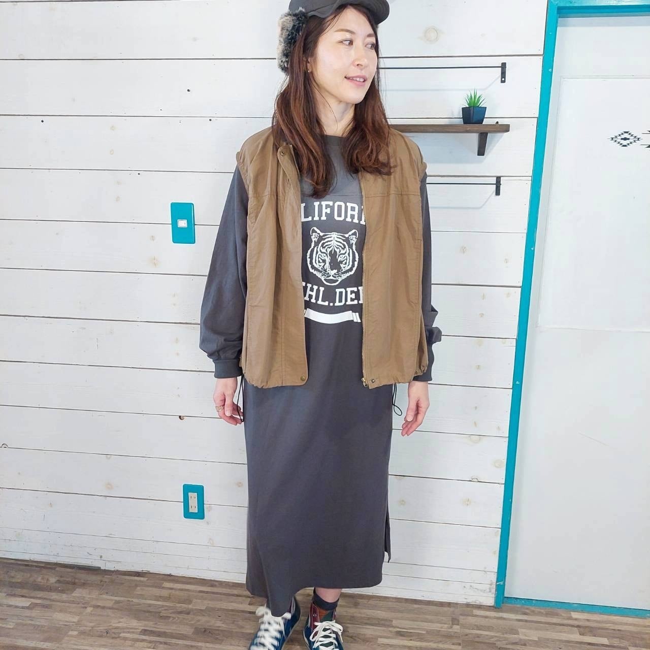 タイガープリントロングスリーブワンピース　2039　フリーサイズ