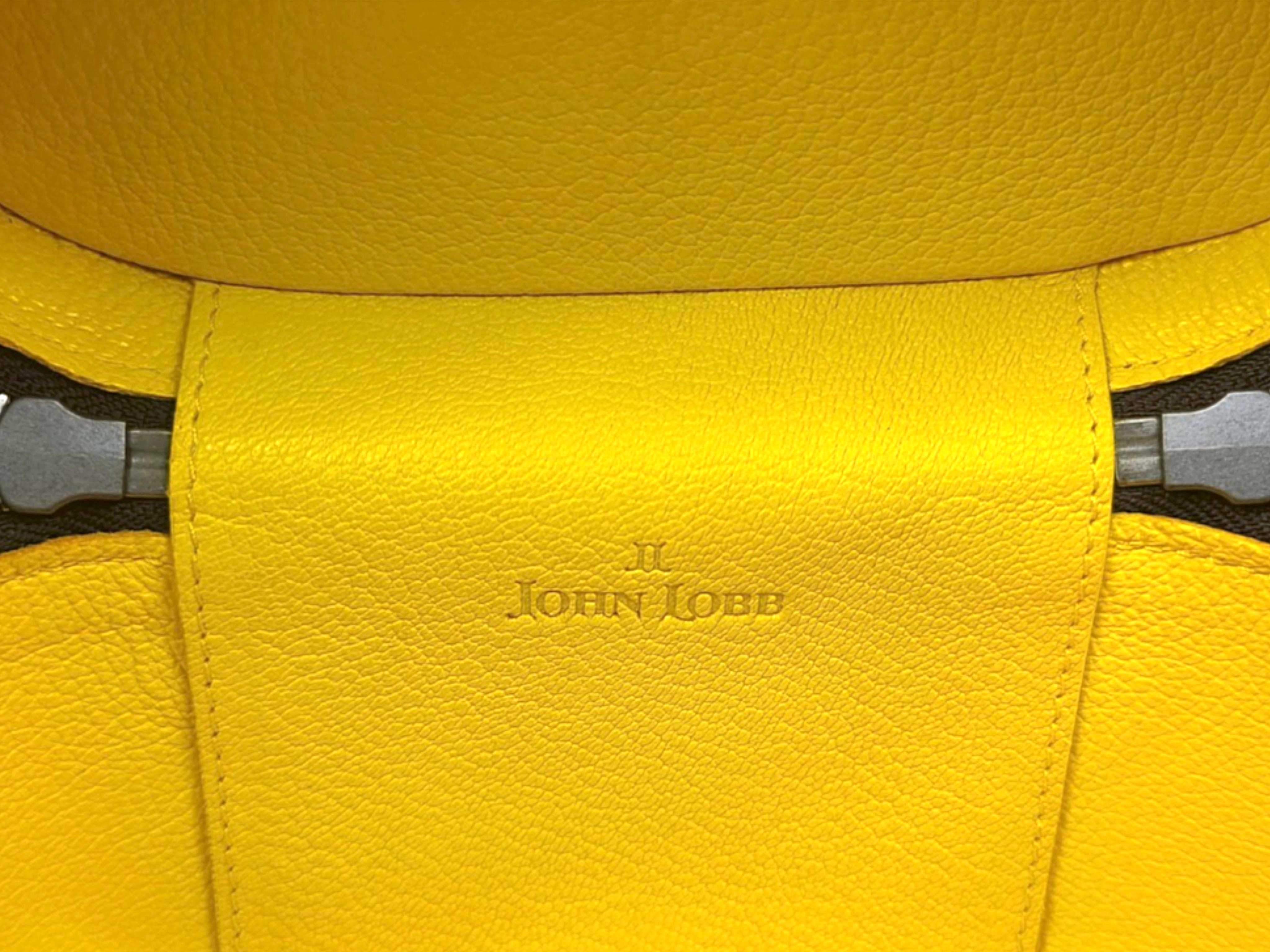 ☆幻のレア・黄箱時代・新品未使用☆ ジョンロブ トラベルケース