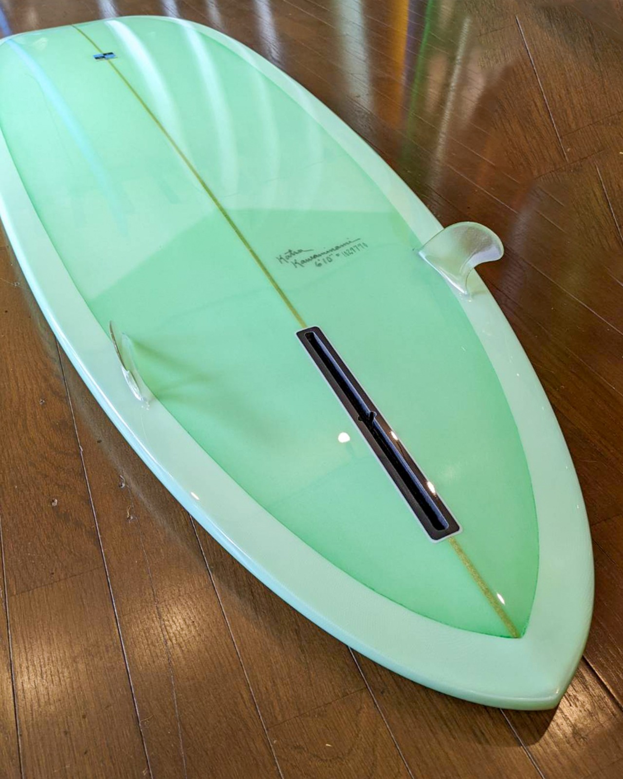 KatsuKawaminami Surfboards “ KK MID ‘6’10" “ 2plus1  !!