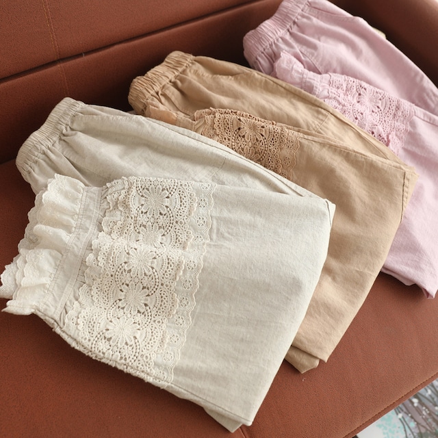 裾レースデザインクロップドパンツ W1683