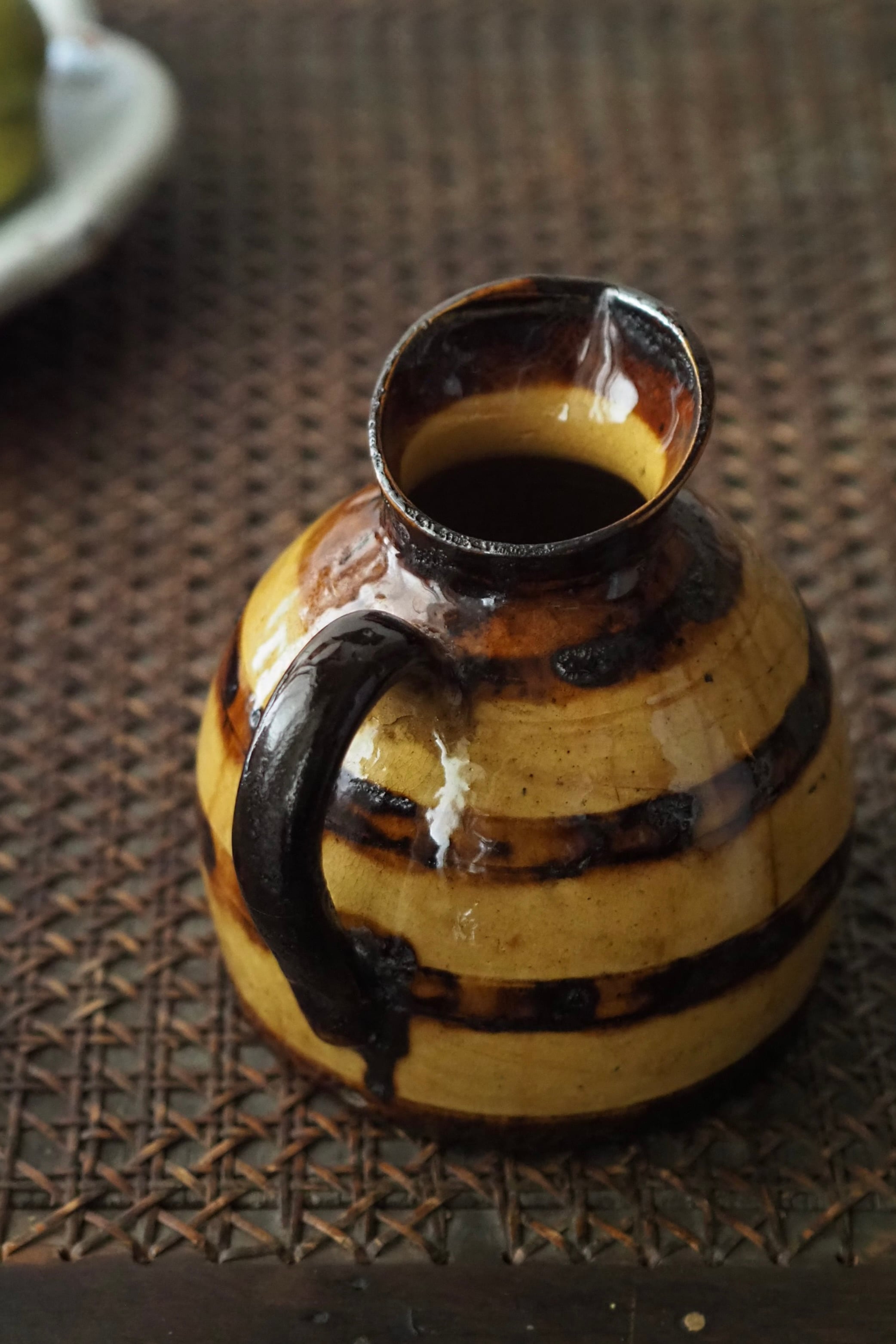 南仏 ユニークな柄の水差し-antique pottery pitcher | アンティーク