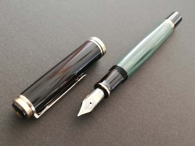 〜2010　ペリカン スーベレーン M８００ 旧　Pelikan Souverän M800　（中字）　18C　　　　　01883