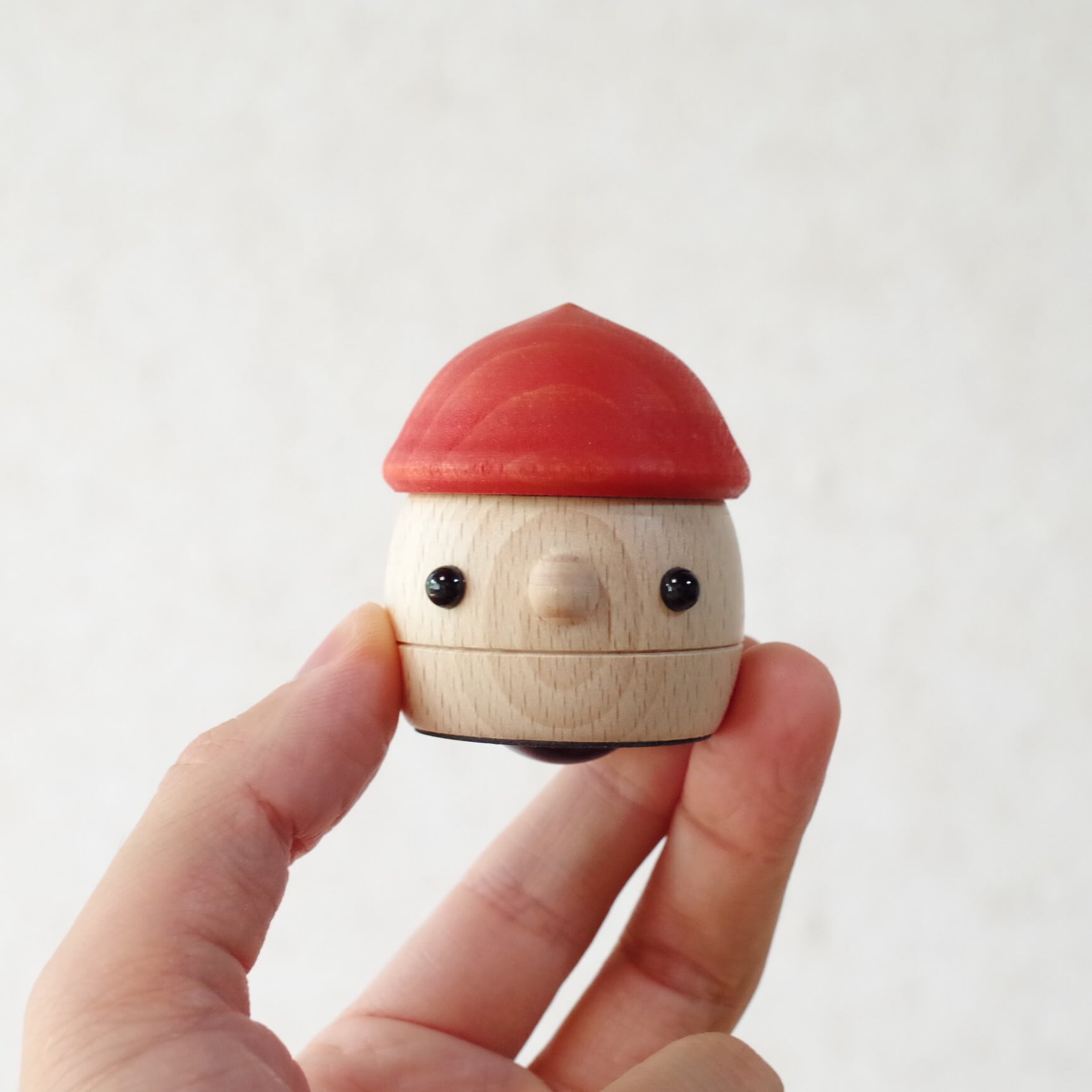 こまむぐ どんぐりころころ | 木のおもちゃ専門店 おもちゃ箱 イカロス