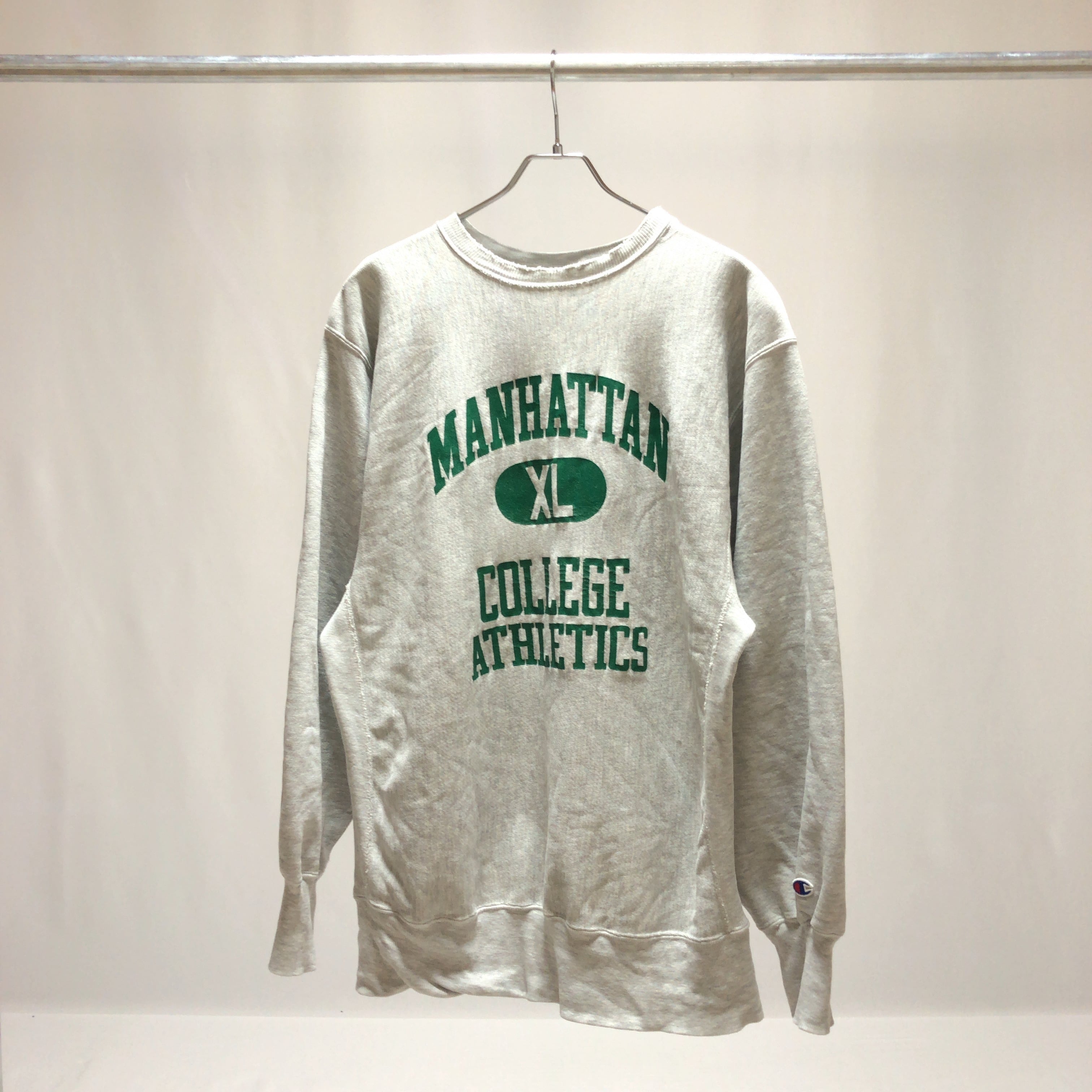 CHAMPION MANHATTAN COLLEGE REVERSE WEAVE