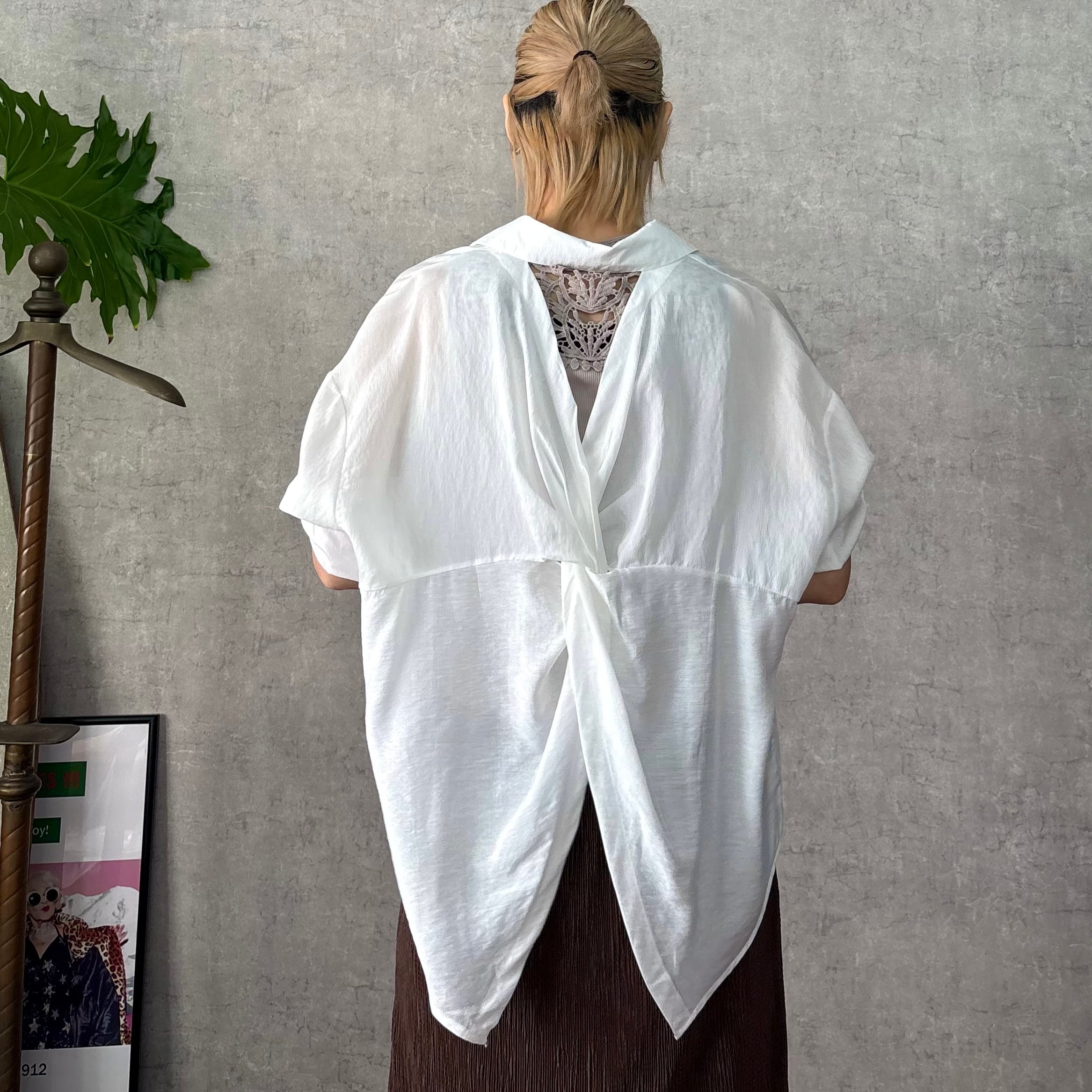 TRANOI／アイボリー 長袖 トップス（サイズ1） I-SOOK（アイスー） tシャツ 「ISOOK / アイスー」ラッフルショルダー