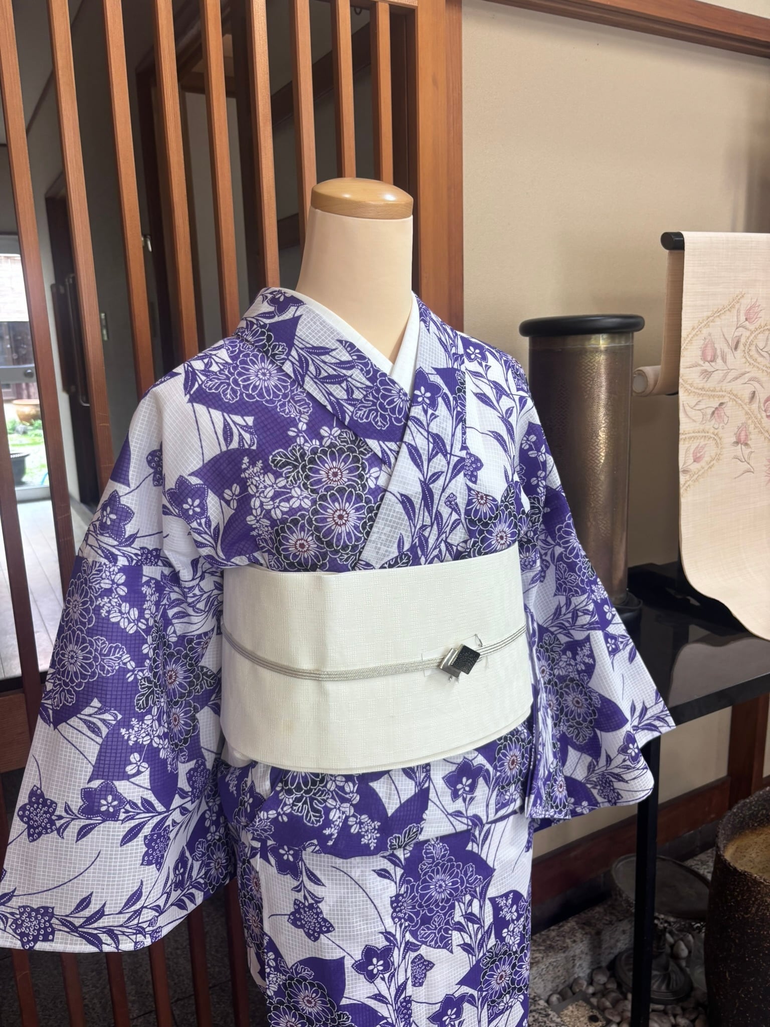 正絹 小紋 | 手 墨焦茶 丹後ちりめん 反物 謹製 縫い締め絞り 公式 衿