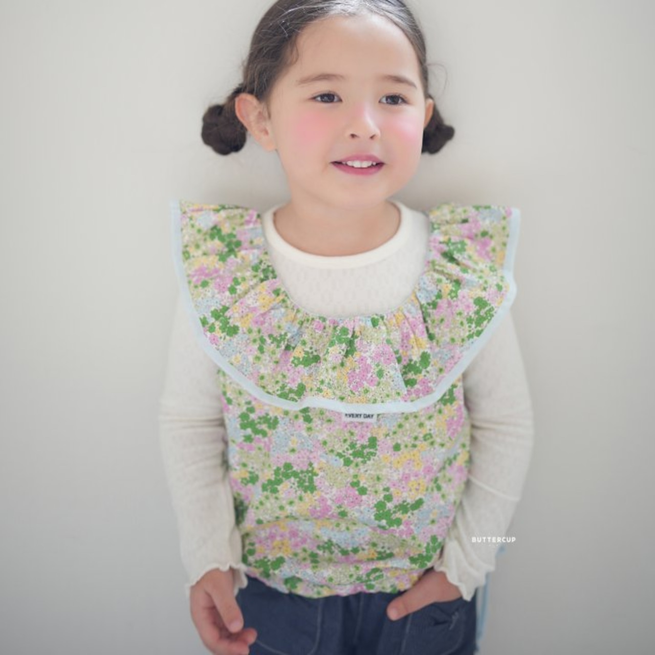 [BUTTERCUP] Rosie Eyelet Tee / [버터컵] 로지아일렛티