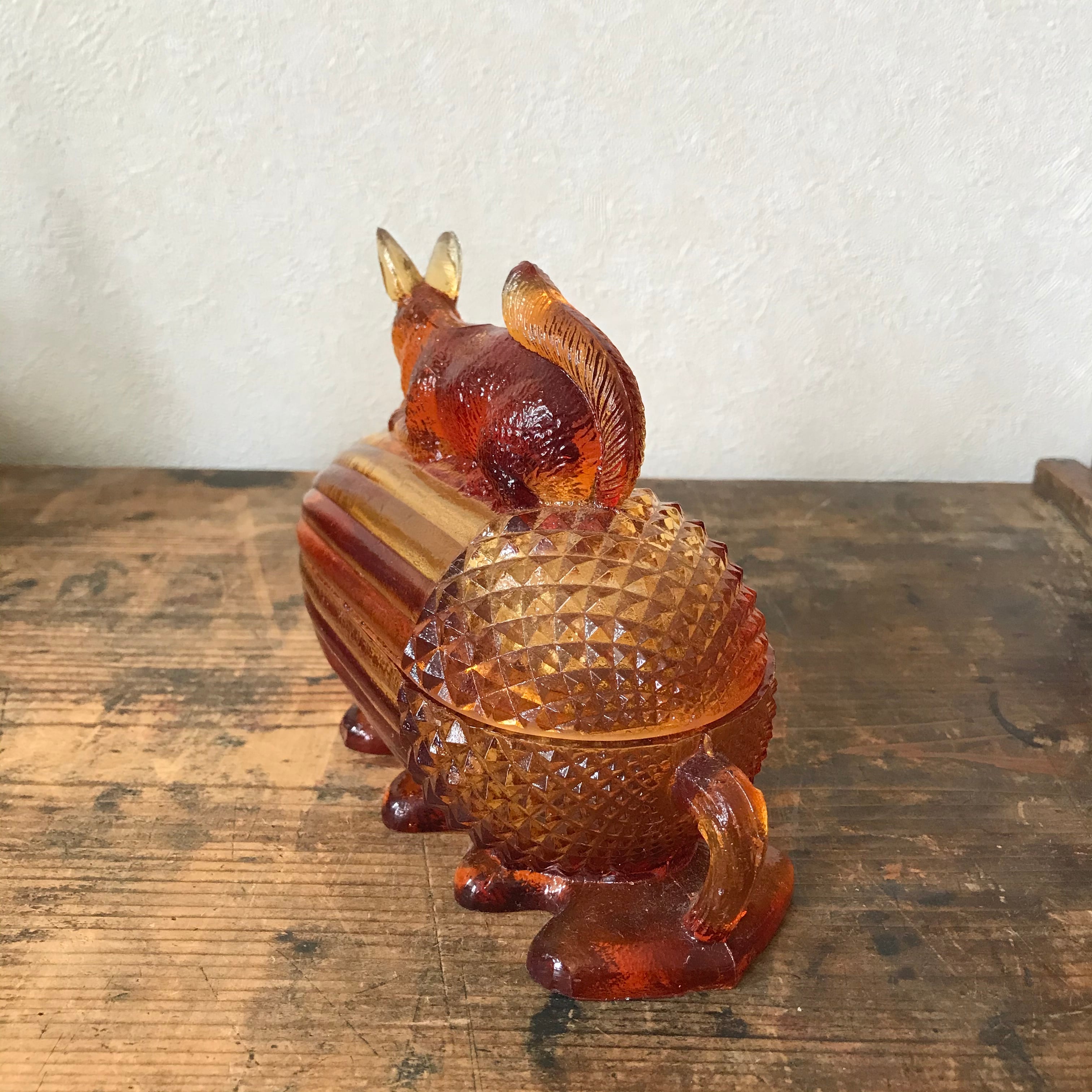 ガラスのリスとどんぐりのいれもの | tsuitachi craft&brocante