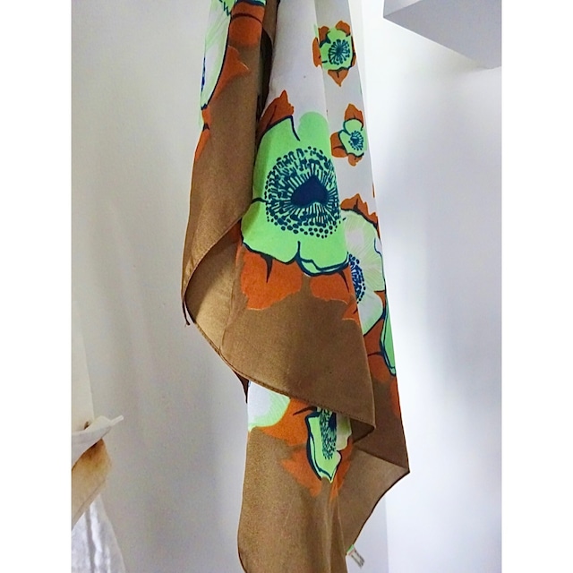 EURO flower pattern scarf