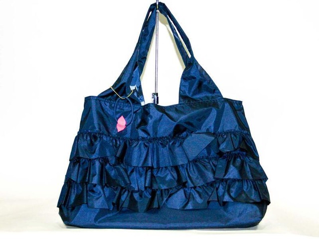 バッグ　ＴＵＮＩＣ　ビターメアリーのＢａｇ　ネイビー/迷彩　18141-A