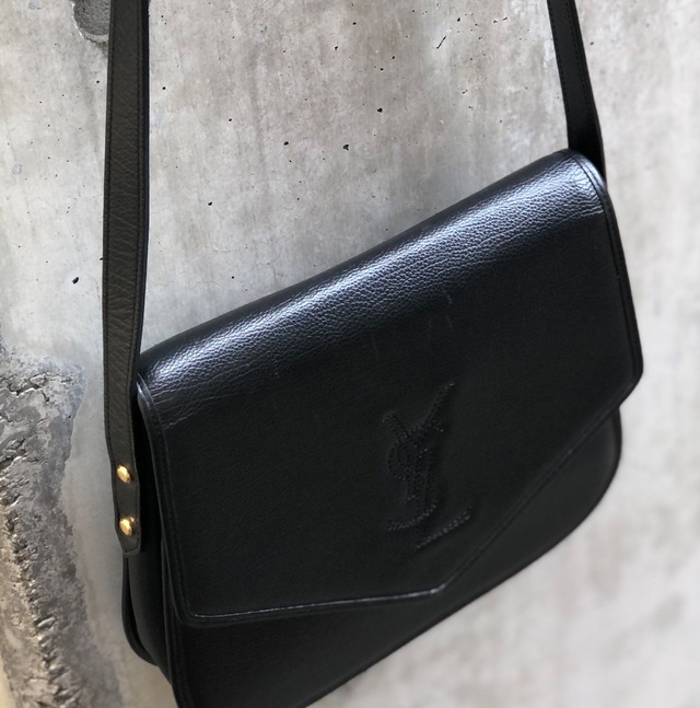 Yves Saint Laurent 　イヴ ・サンローラン　YSLステッチ　カサンドラ　クロスボディ　ショルダーバッグ　ブラック　 vintage　ヴィンテージ　オールド　v67ssu