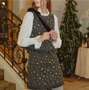 Ribbon round neck vest &short skirt