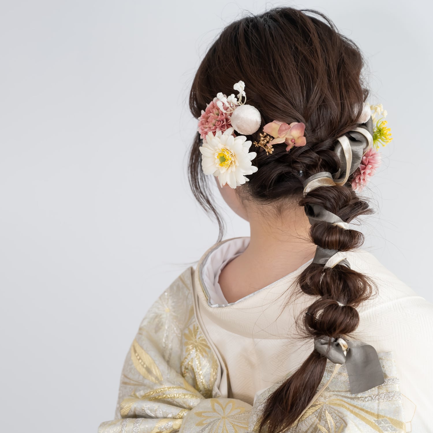 つまみ細工帯飾り 根付け 成人式 振り袖 浴衣 結婚式 打ち掛け 神社式