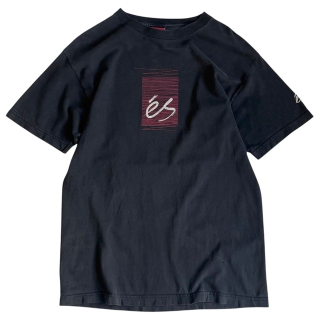 es t-shirt