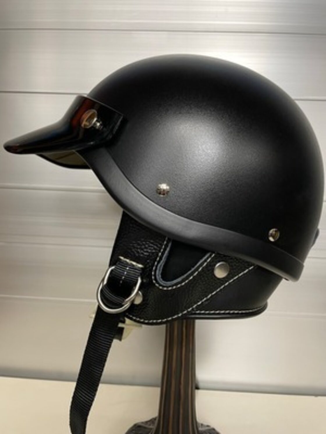 オーシャンビートル ショーティー4 別注 マットブラック チンカップ白 