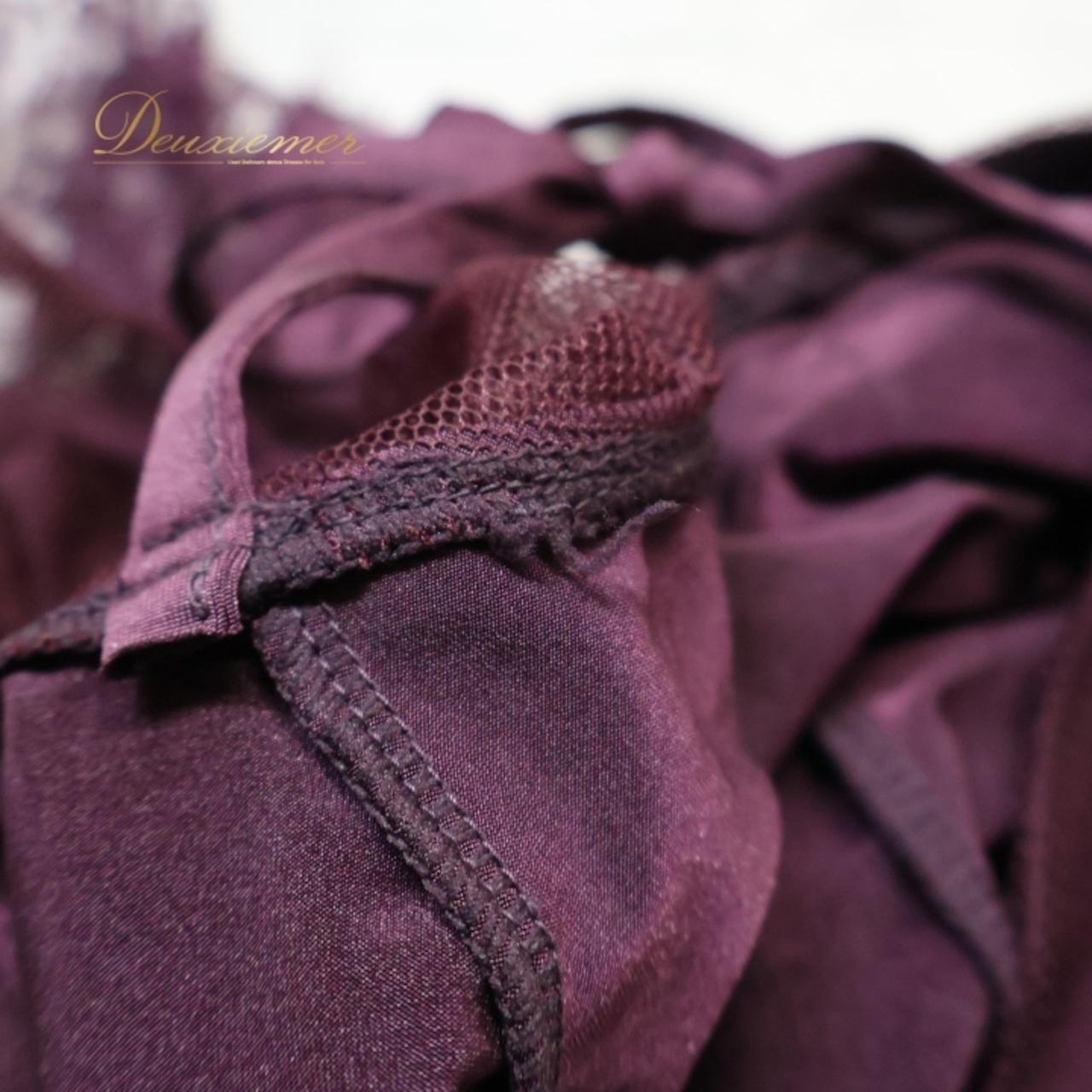 社交ダンス 衣装 トップス ブラウス パープル系 チャコットロイヤルダンス Chacott ROYAL DANCE 日本製 紫 レース 練習 レッスン 伸縮 ストレッチ 華やか かわいい 上品 落ち着いた色 パーティー イベント ステージ ダンス衣装