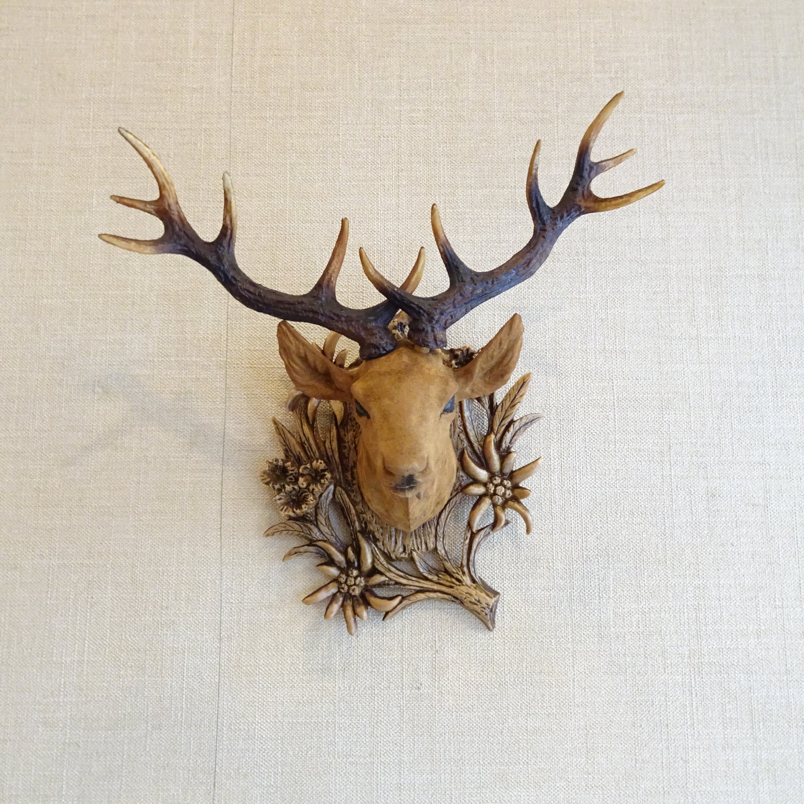 フランス製の鹿のアニマルヘッド