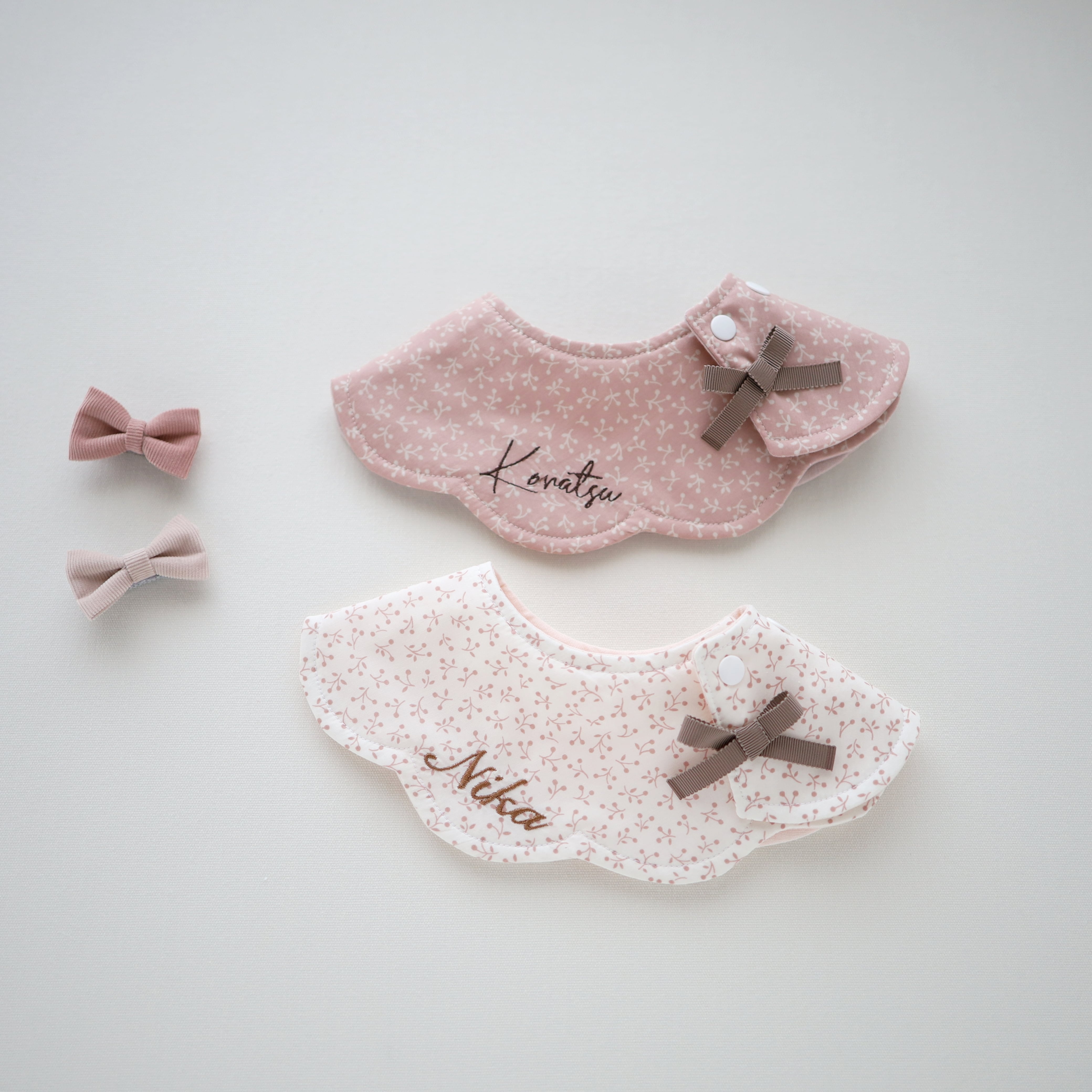 リトルベリー リース型 スタイ 名入れ刺繍