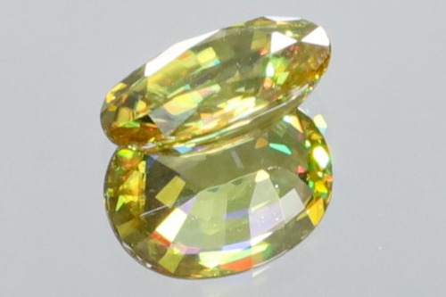 ★極美☆ダイヤモンド ラスター★彡 VS 天然 スフェーン 天然石 ルース 8.5 x 6.4mm オーバル 1.39ct | マダガスカル産